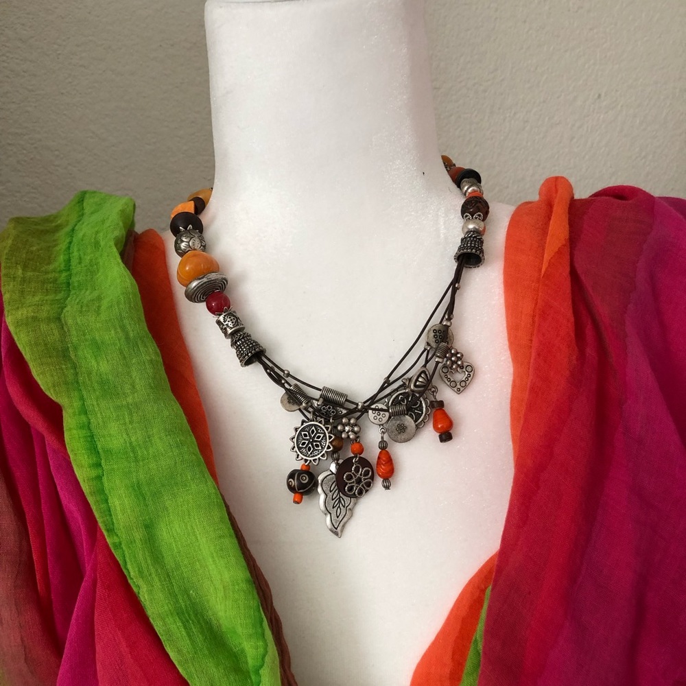Colorful Southwest design statement neckla…